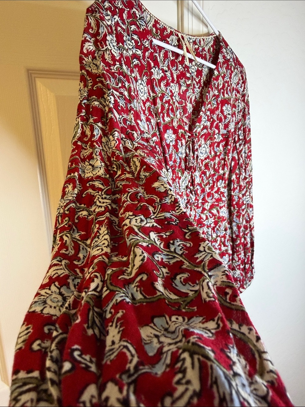 Anthropologie Burgundy Floral Long-Sleeve Peasant Top - Picture 4 of 4